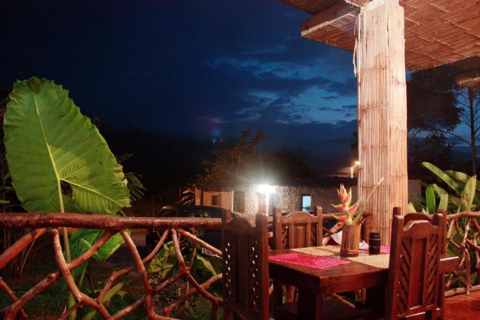 Hosteria Mindo Samay Juku Exterior photo